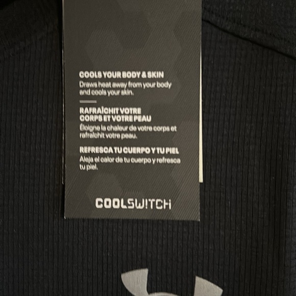 Under Armour Run Black Fitted Cool Switch Tshirt Medium - Picture 3 of 5